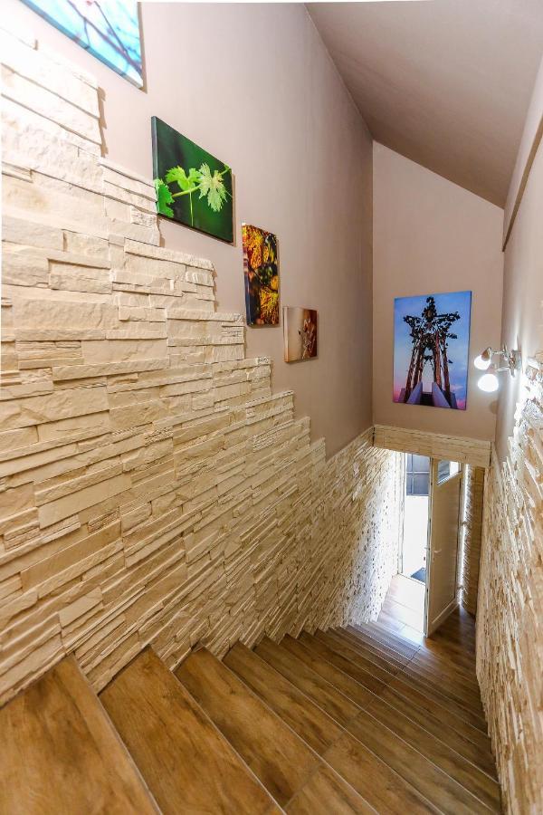 Gardi Apartman Szekszárd Dış mekan fotoğraf