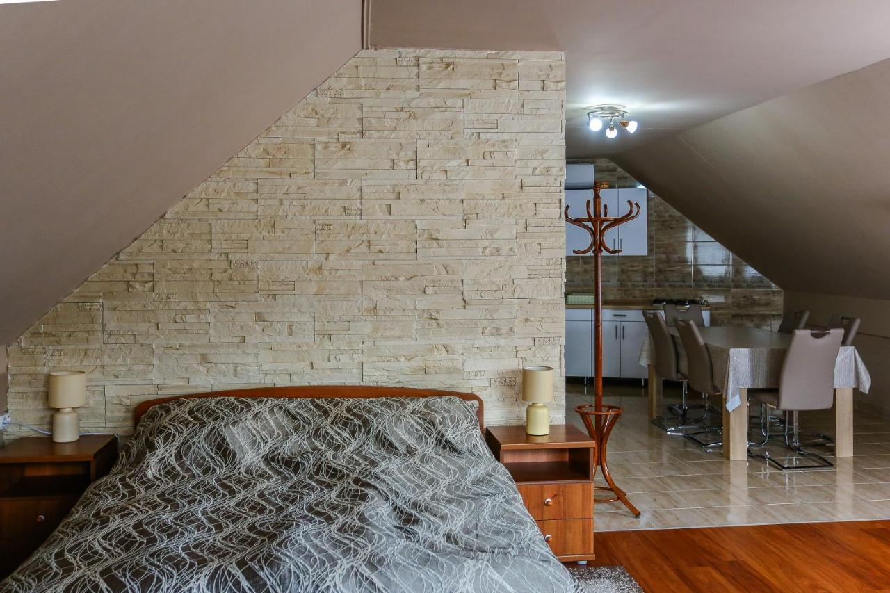 Gardi Apartman Szekszárd Dış mekan fotoğraf